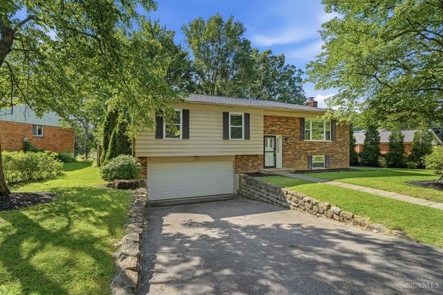 1987 Gainsborough Lane, Anderson Twp, OH 45230