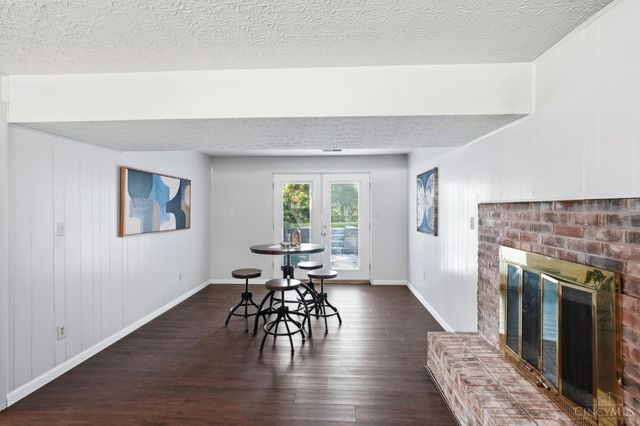 1987 Gainsborough Lane, Anderson Twp, OH 45230