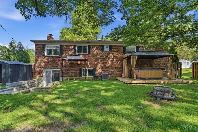 1987 Gainsborough Lane, Anderson Twp, OH 45230