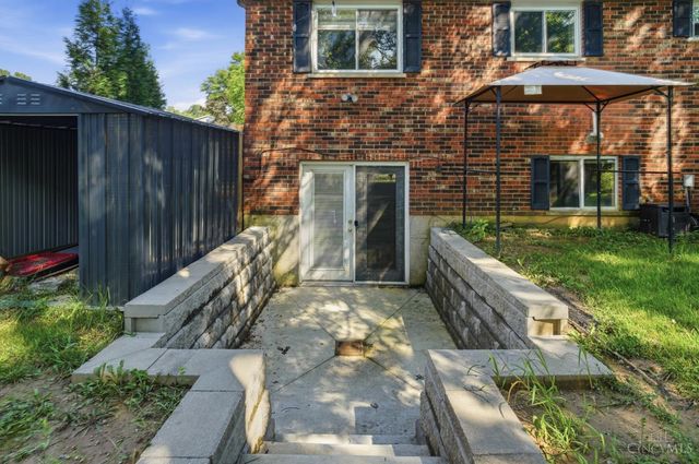 1987 Gainsborough Lane, Anderson Twp, OH 45230