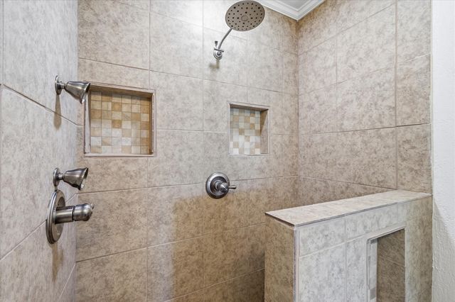 2309 Aquaduct Drive, Bedford, TX 76022