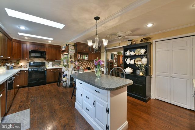 813 RENEL RD, Plymouth Meeting, PA 19462