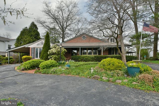 813 RENEL RD, Plymouth Meeting, PA 19462