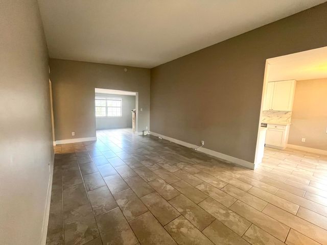 3765 NE 18th Avenue, Pompano Beach, FL 33064