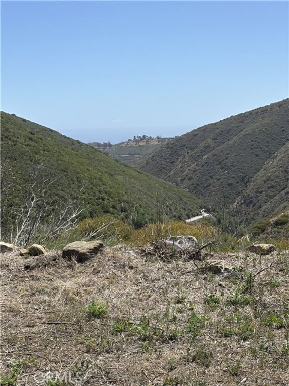 12110 Yellow Hill Road, Malibu, CA 90265