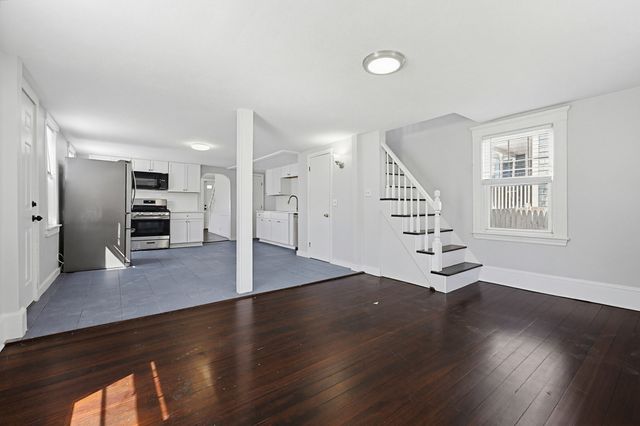 16a Patterson St, Boston, MA 02124
