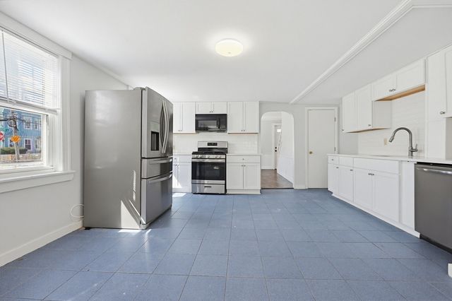 16a Patterson St, Boston, MA 02124