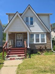 8245 Greenlawn Street, Detroit, MI 48204