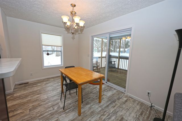 50035 Forest Road, Dowagiac, MI 49047