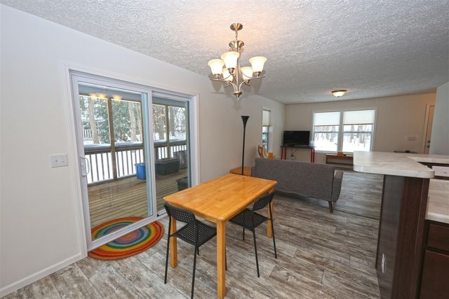 50035 Forest Road, Dowagiac, MI 49047