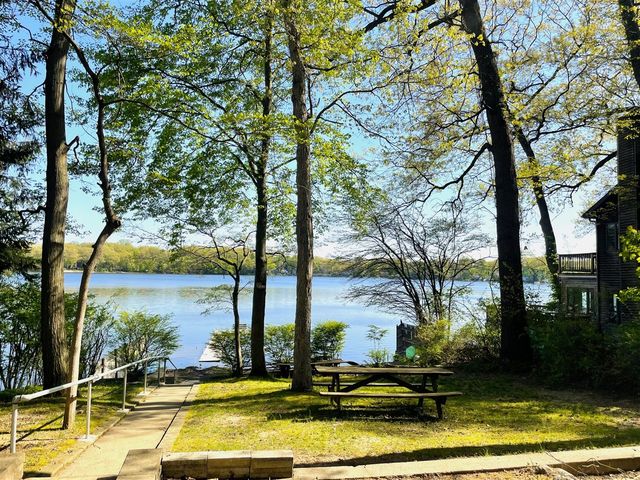 50035 Forest Road, Dowagiac, MI 49047