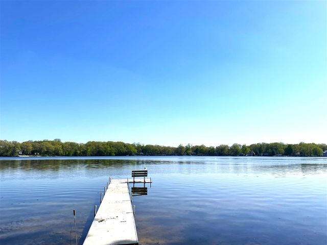 50035 Forest Road, Dowagiac, MI 49047