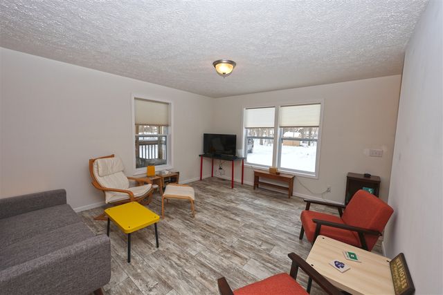 50035 Forest Road, Dowagiac, MI 49047