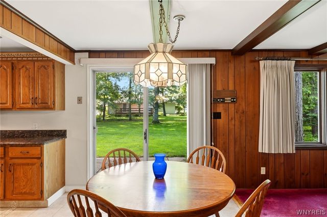 107 Sunrise Terrace, West Seneca, NY 14224