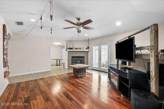 55056 YELLOW JACKET Drive, Callahan, FL 32011
