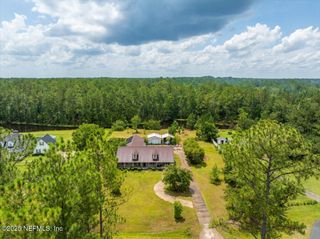 55056 YELLOW JACKET Drive, Callahan, FL 32011