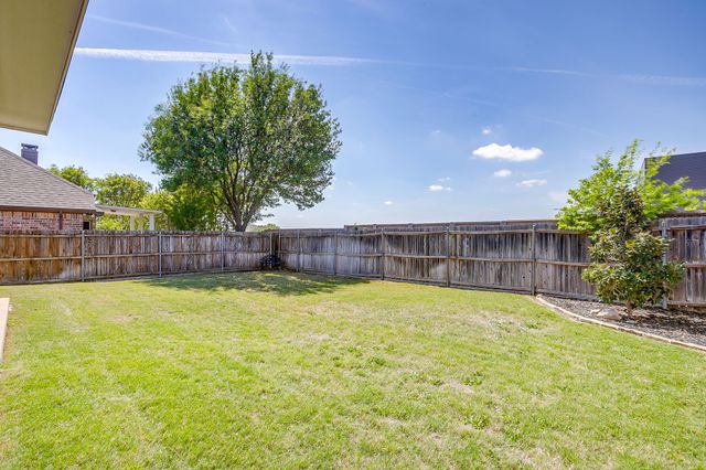 5504 Old Orchard Drive, Fort Worth, TX 76123