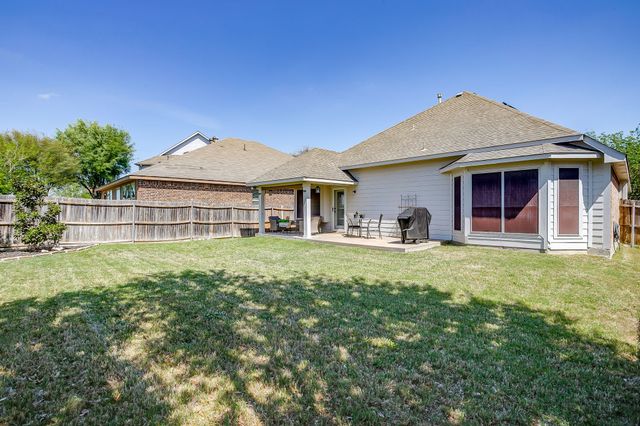5504 Old Orchard Drive, Fort Worth, TX 76123