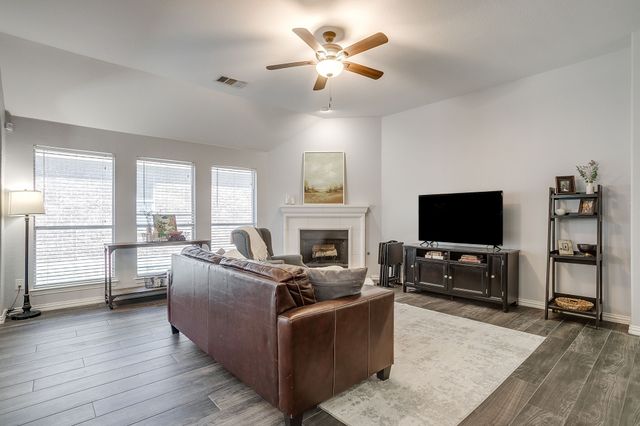 5504 Old Orchard Drive, Fort Worth, TX 76123