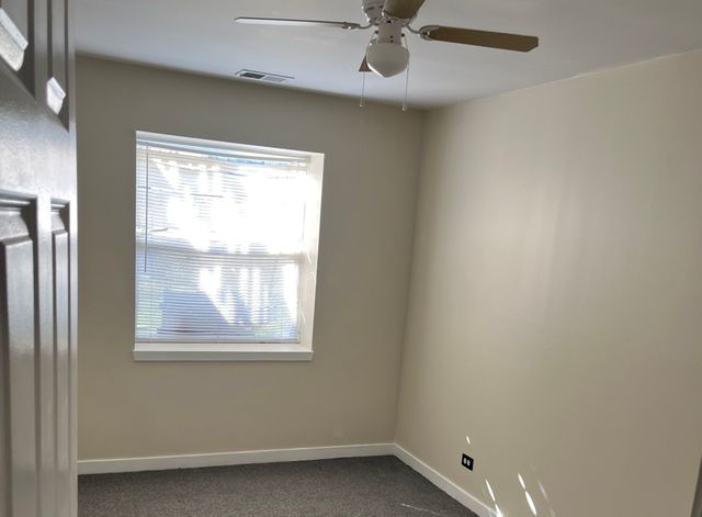 6538 S Kenwood Avenue 1, Chicago, IL 60637