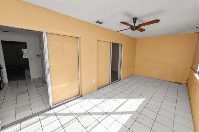 5728 14TH AVENUE N 205B, St Petersburg, FL 33710