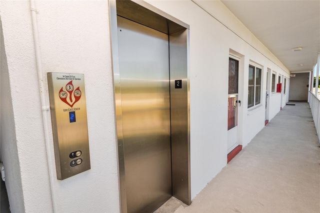 5728 14TH AVENUE N 205B, St Petersburg, FL 33710