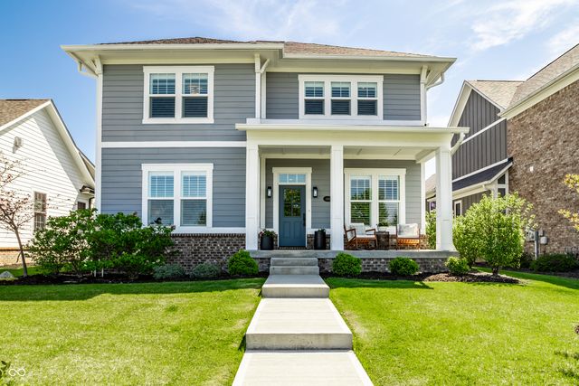 14943 Oak Hollow Lane W, Carmel, IN 46033