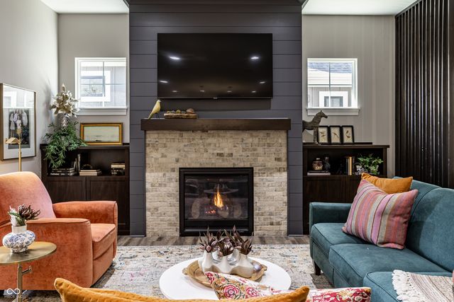 14943 Oak Hollow Lane W, Carmel, IN 46033