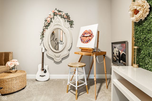 14943 Oak Hollow Lane W, Carmel, IN 46033