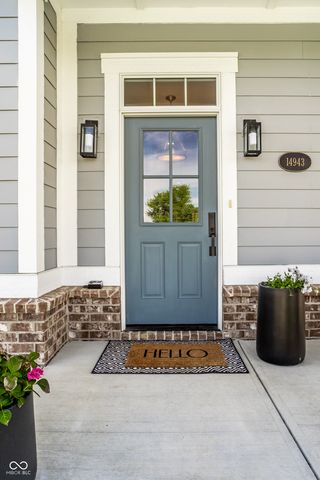 14943 Oak Hollow Lane W, Carmel, IN 46033