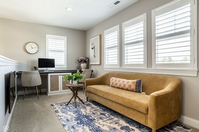 14943 Oak Hollow Lane W, Carmel, IN 46033