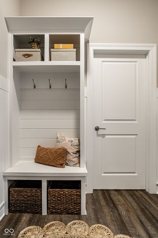 14943 Oak Hollow Lane W, Carmel, IN 46033