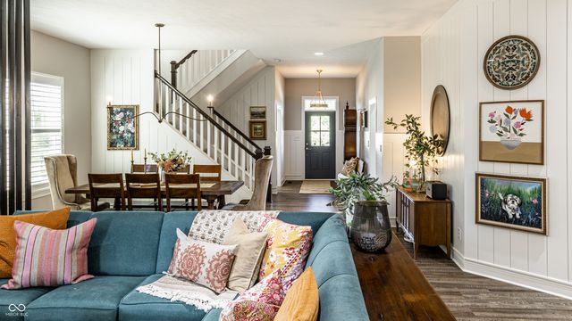 14943 Oak Hollow Lane W, Carmel, IN 46033