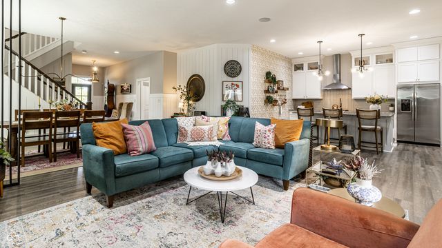 14943 Oak Hollow Lane W, Carmel, IN 46033