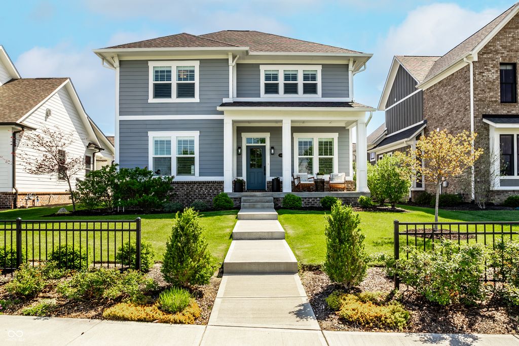 14943 Oak Hollow Lane W, Carmel, IN 46033