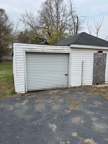 14220 Oak Street, Dolton, IL 60419