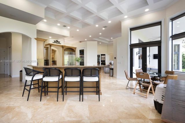 7140 SW 70th Ave, Miami, FL 33143