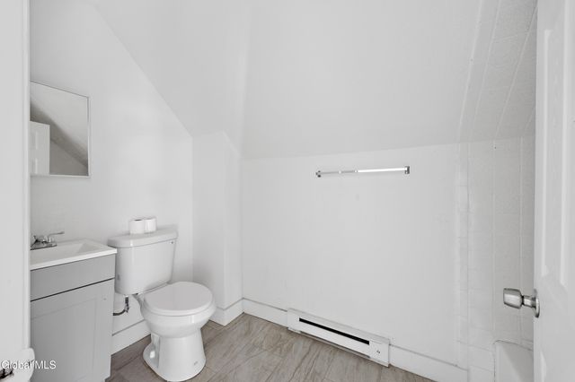 578 Crane Street, Schenectady, NY 12303