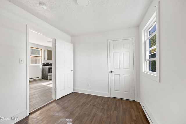 578 Crane Street, Schenectady, NY 12303