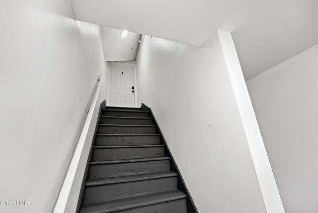 578 Crane Street, Schenectady, NY 12303