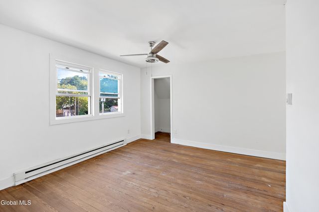 578 Crane Street, Schenectady, NY 12303