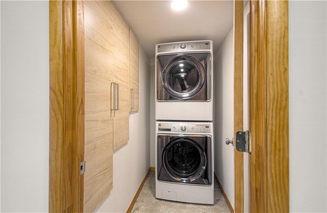 13808 Norby Road, Grandview, MO 64030