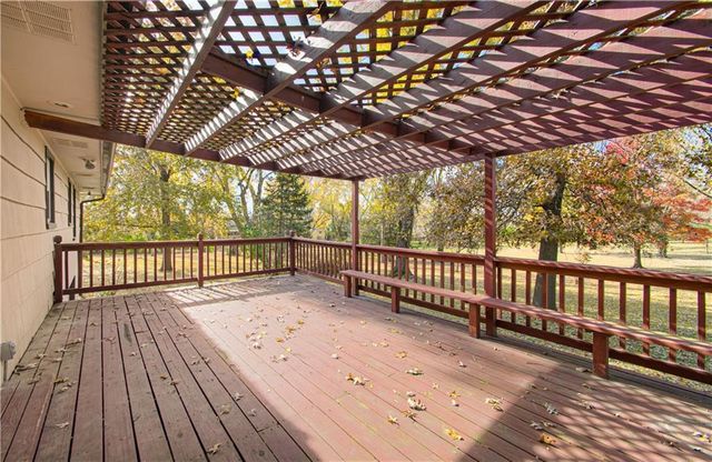 13808 Norby Road, Grandview, MO 64030