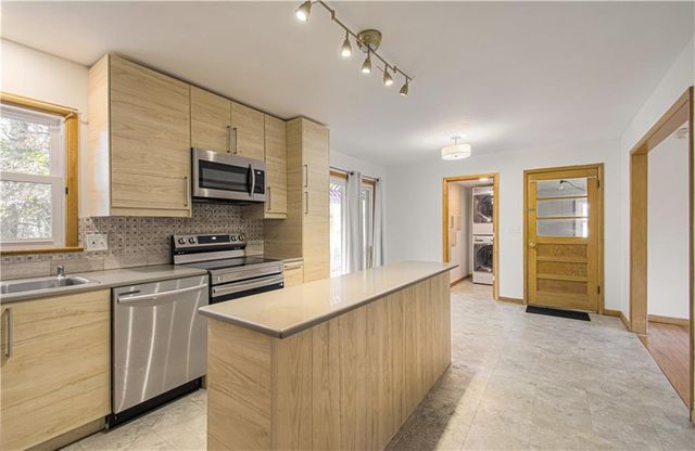 13808 Norby Road, Grandview, MO 64030