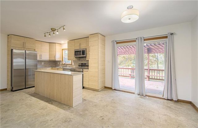 13808 Norby Road, Grandview, MO 64030