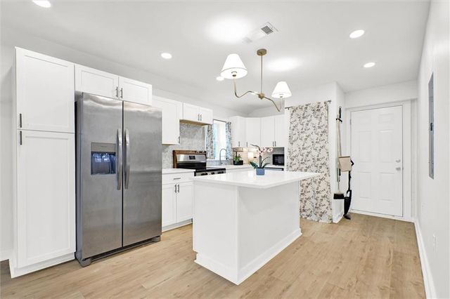 5304 Groovers Landing SE Road, Acworth, GA 30101