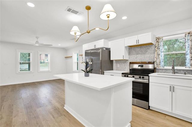 5304 Groovers Landing SE Road, Acworth, GA 30101