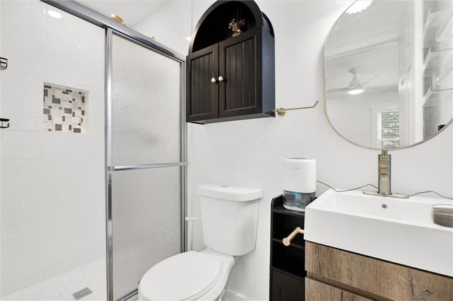 5304 Groovers Landing SE Road, Acworth, GA 30101