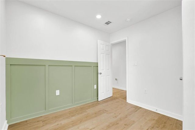 5304 Groovers Landing SE Road, Acworth, GA 30101