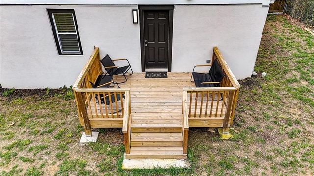 5304 Groovers Landing SE Road, Acworth, GA 30101